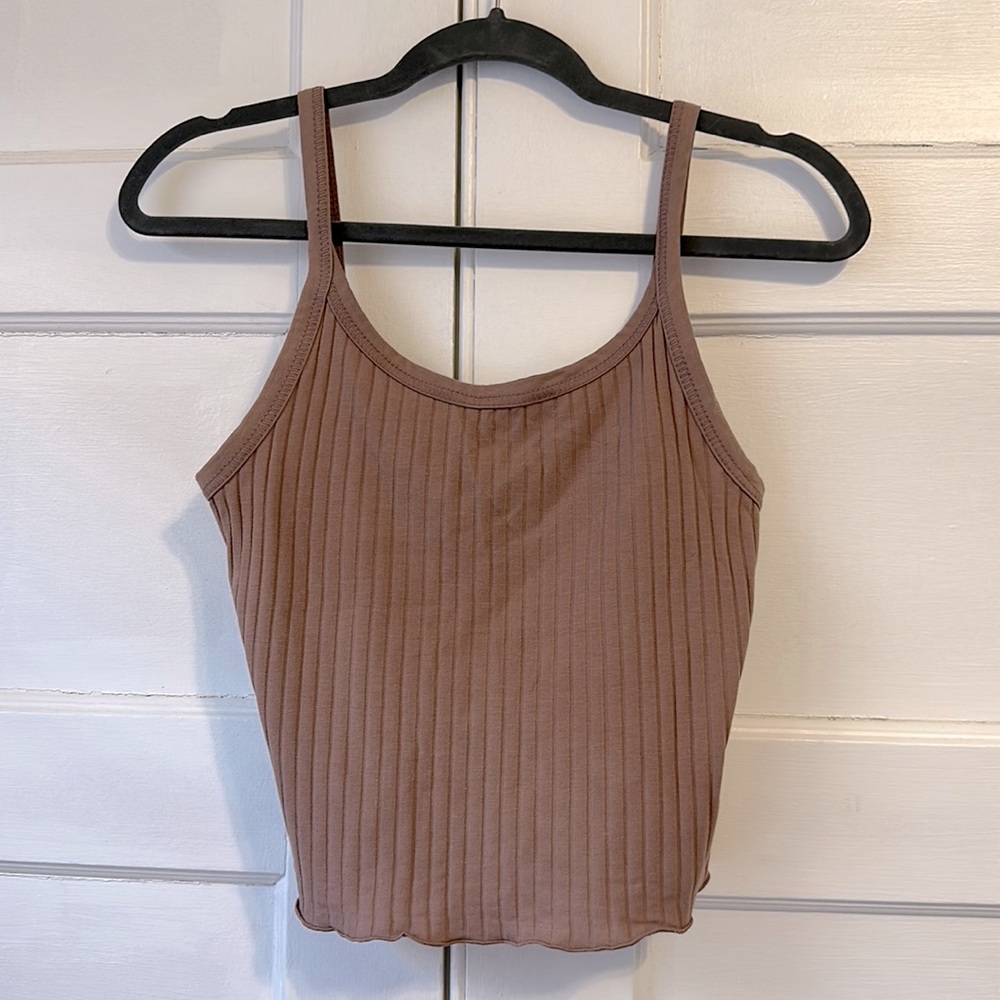 Old navy dusty pink crop top